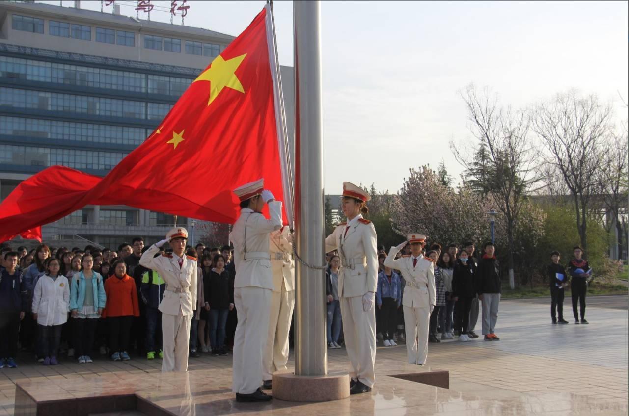 “命苦之人，一看便知”：命苦之人张口闭口都是3句话，别不信！