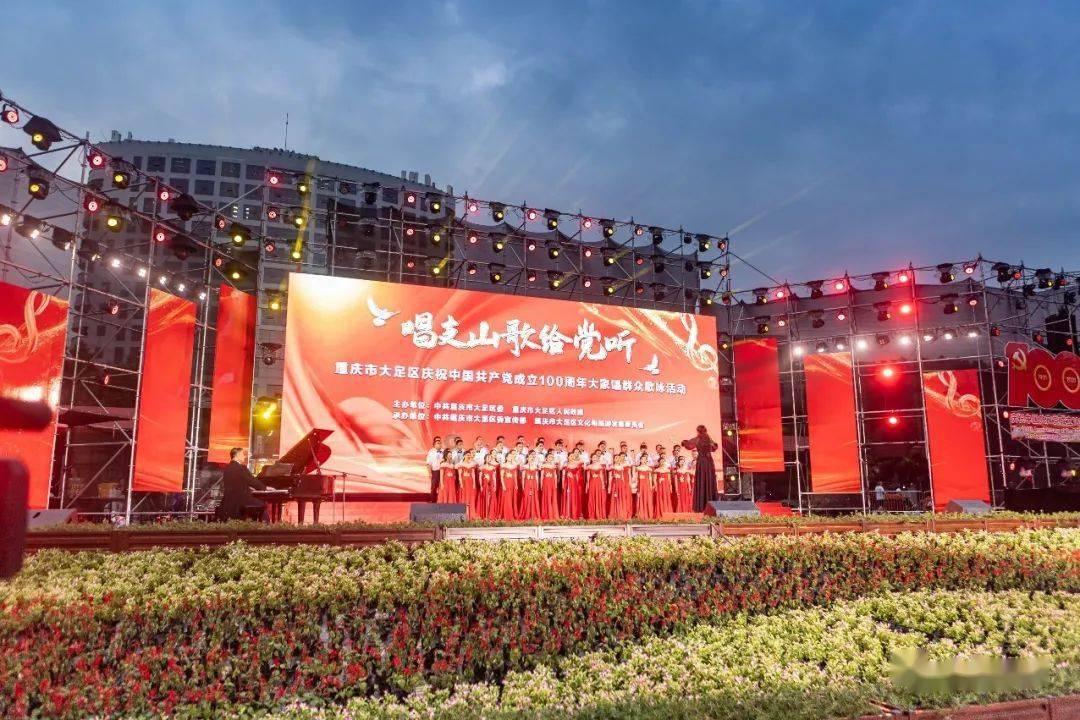人(任何性别)一天至少吃三顿饭吗游戏画面