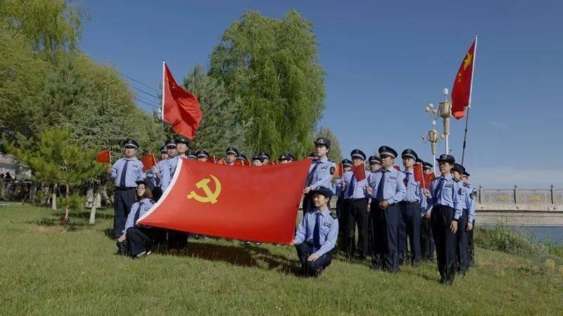 吞噬星空：罗峰打响宇宙第一战！恒星九阶混战抢人，普拉追杀罗峰